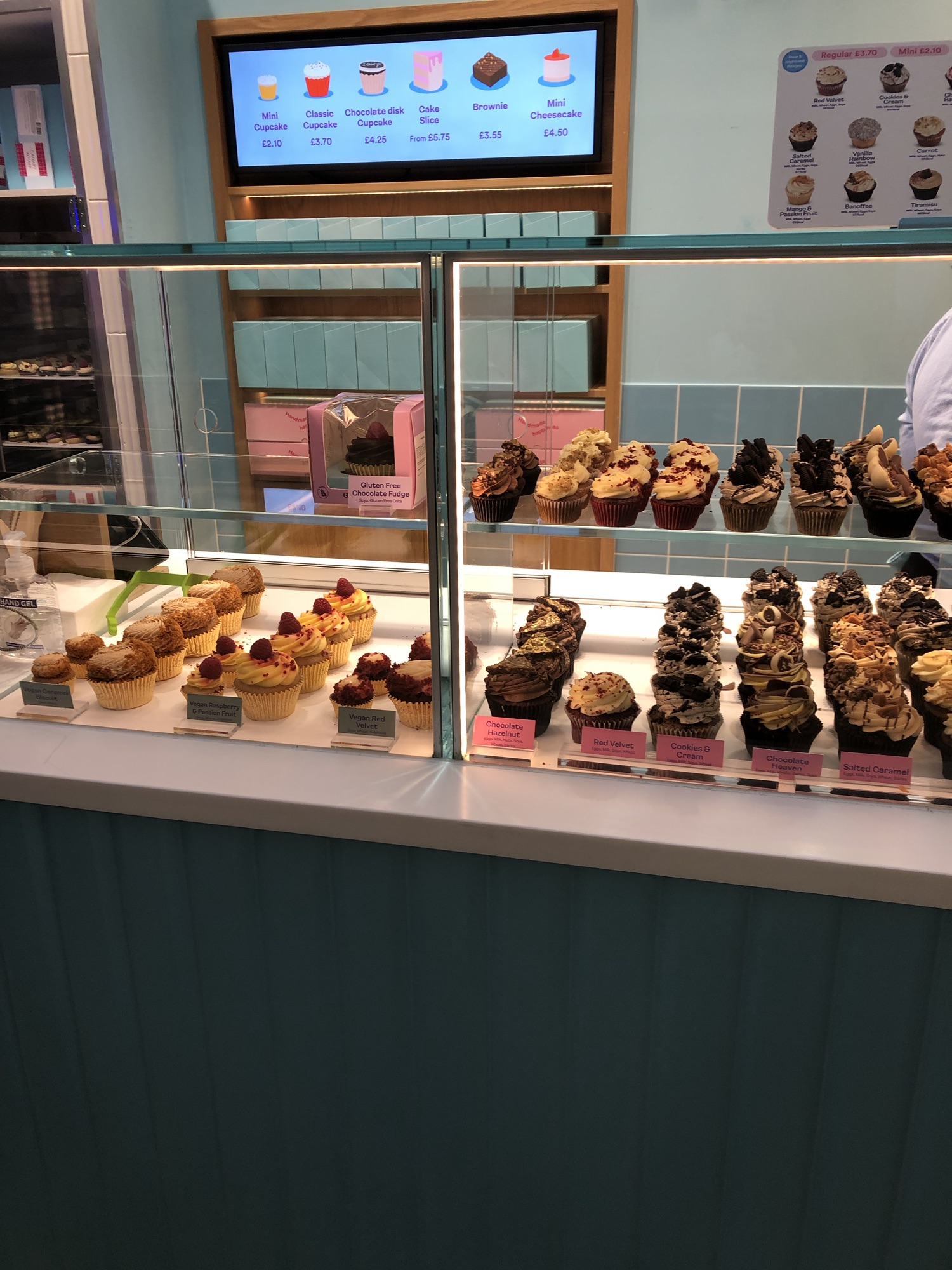 Are Lola’s (Gluten-Free) Cupcakes Actually Good?